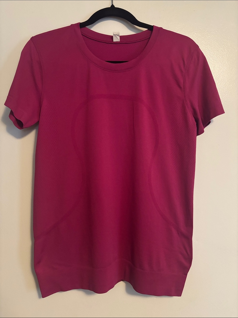 lululemon athletica Short Sleeve Crewneck Top in Magenta